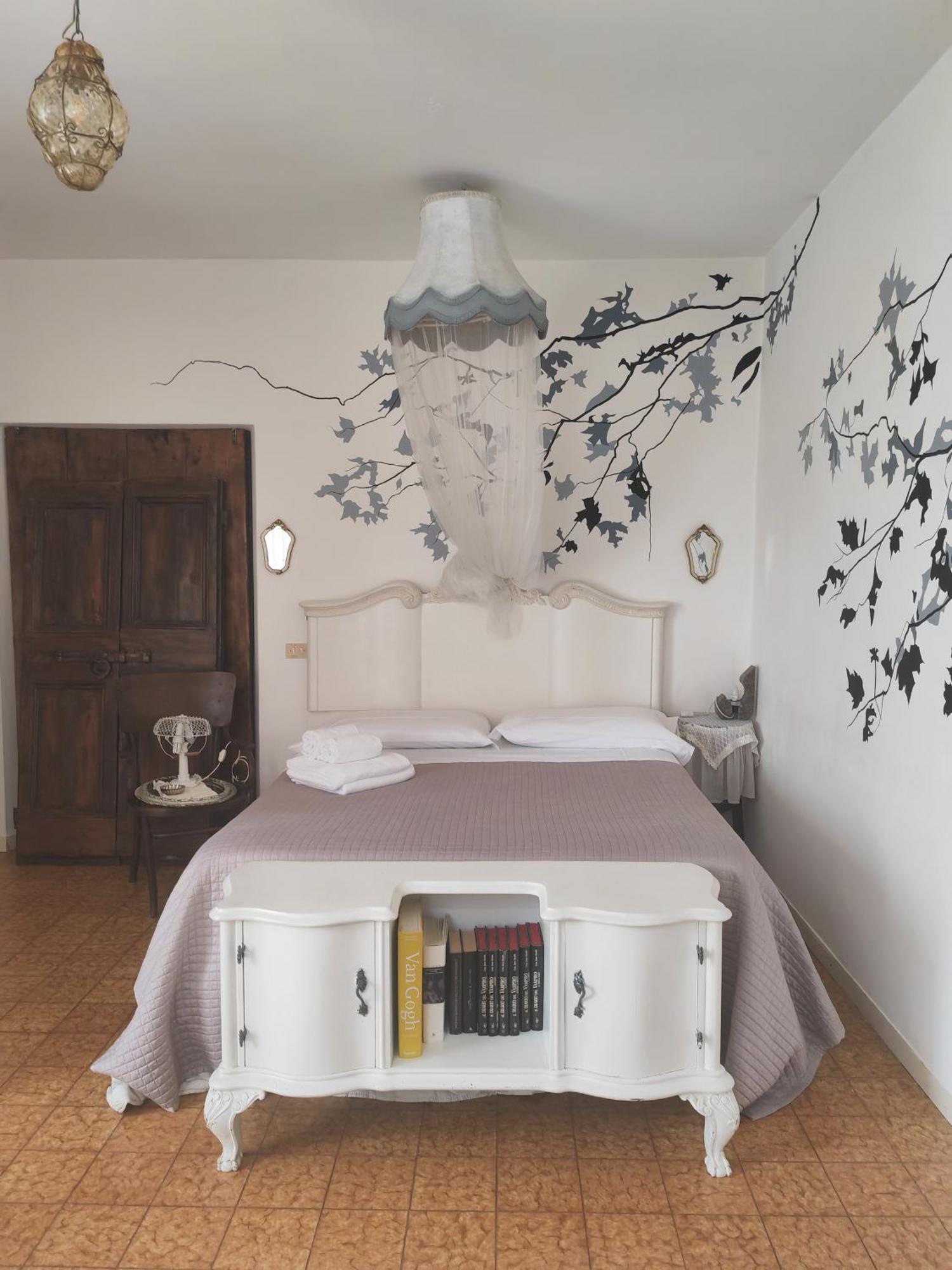 B&B Lamagia Di Corte Moronati 西尔米奥奈 外观 照片